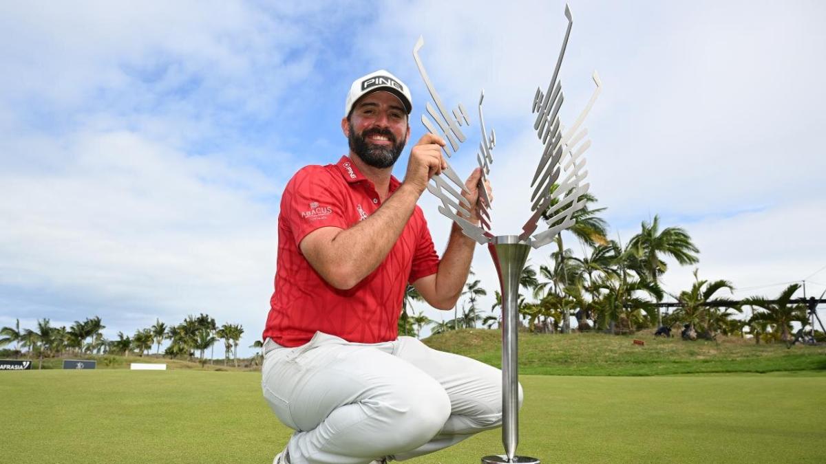 Golfer John Parry